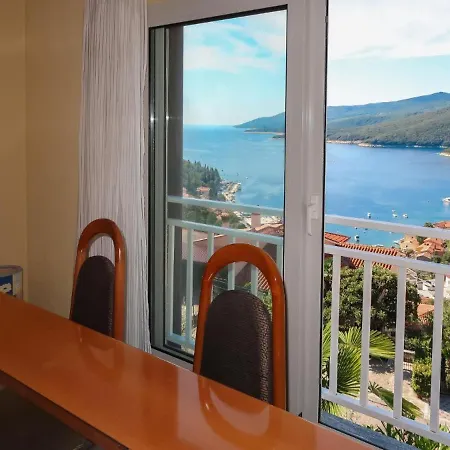 Luxury 2 Bedrooms App In - Istra Apartment